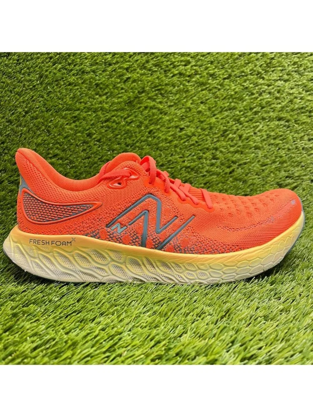 New Balance Fresh Foam X 1080V12 Mens Size 10 Orange Running Shoes Sneakers